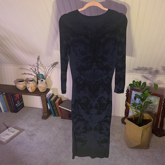 ALEXANDER MCQUEEN | black & blue DAMASK KNIT Dress - Picture 3 of 7